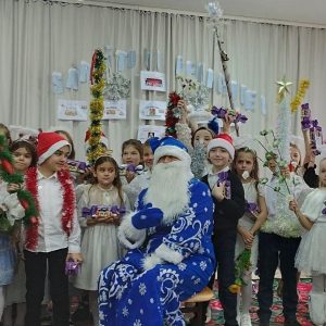 Îngerașii clasei a II-a „A” vă urează  „La mulți ani! Un An împlinit şi fericit!”