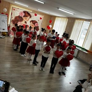 Medalion literar-artistic cu genericul „Cea mai scumpă de pe lume este Mama Mea. Un mărțișor de ziua ta!”